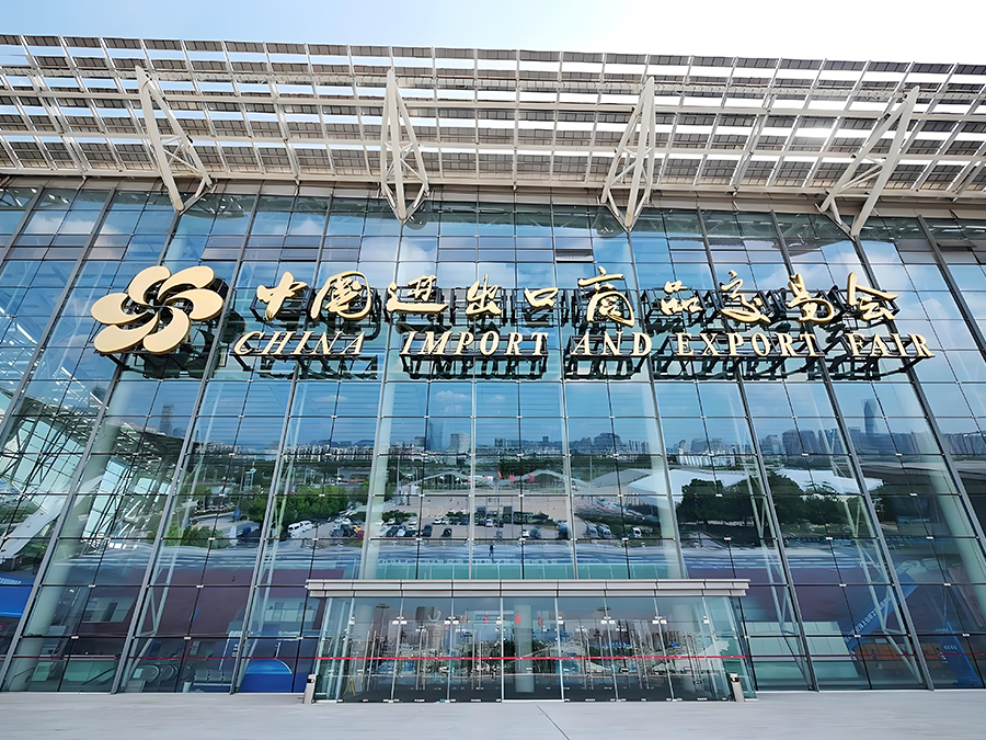 Topinc Technology Showcases Diverse Fan Products at Canton Fair, Gaining Favor from Overseas Buyers